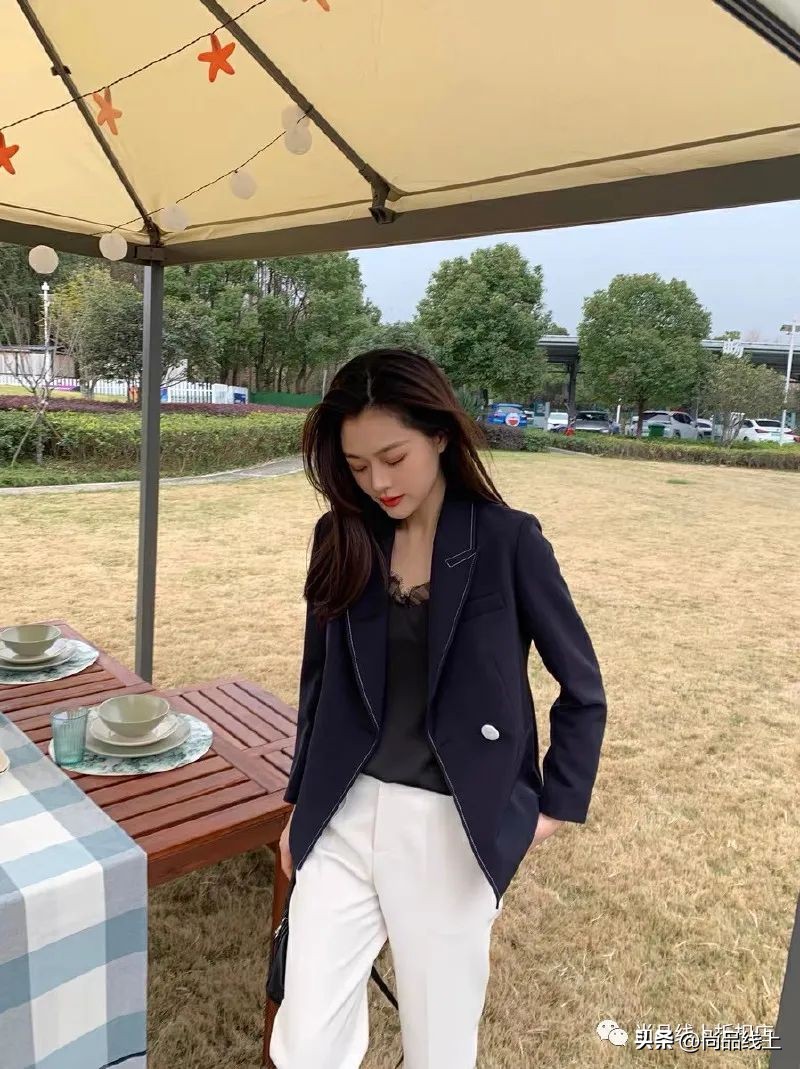 lily大牌高定连衣裙,lily时尚大码精品女装