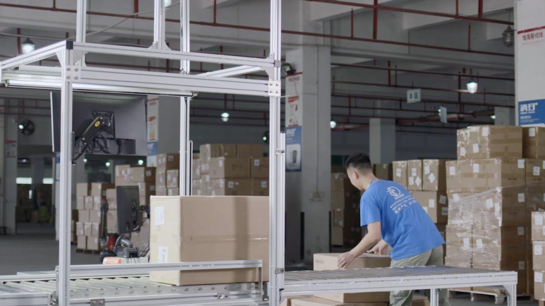 单月业绩超450万，她实现从“人力岗”到“金牌销售”的华丽转身