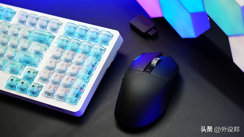 达尔优a980promax星闪动画,达尔优鼠标a950pro镁铝合金测评