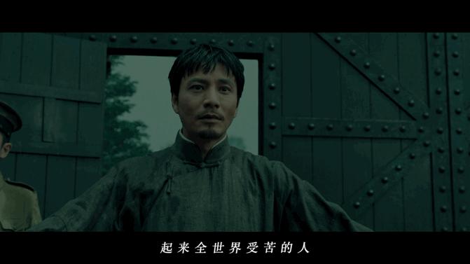 开播后已拿下3个第一,中国首部破百亿的谍战剧