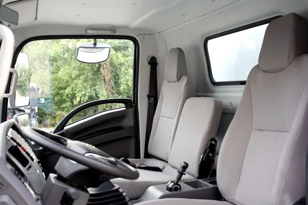 乘龙l2轻卡能拉几吨,乘龙l2蓝牌轻卡口碑