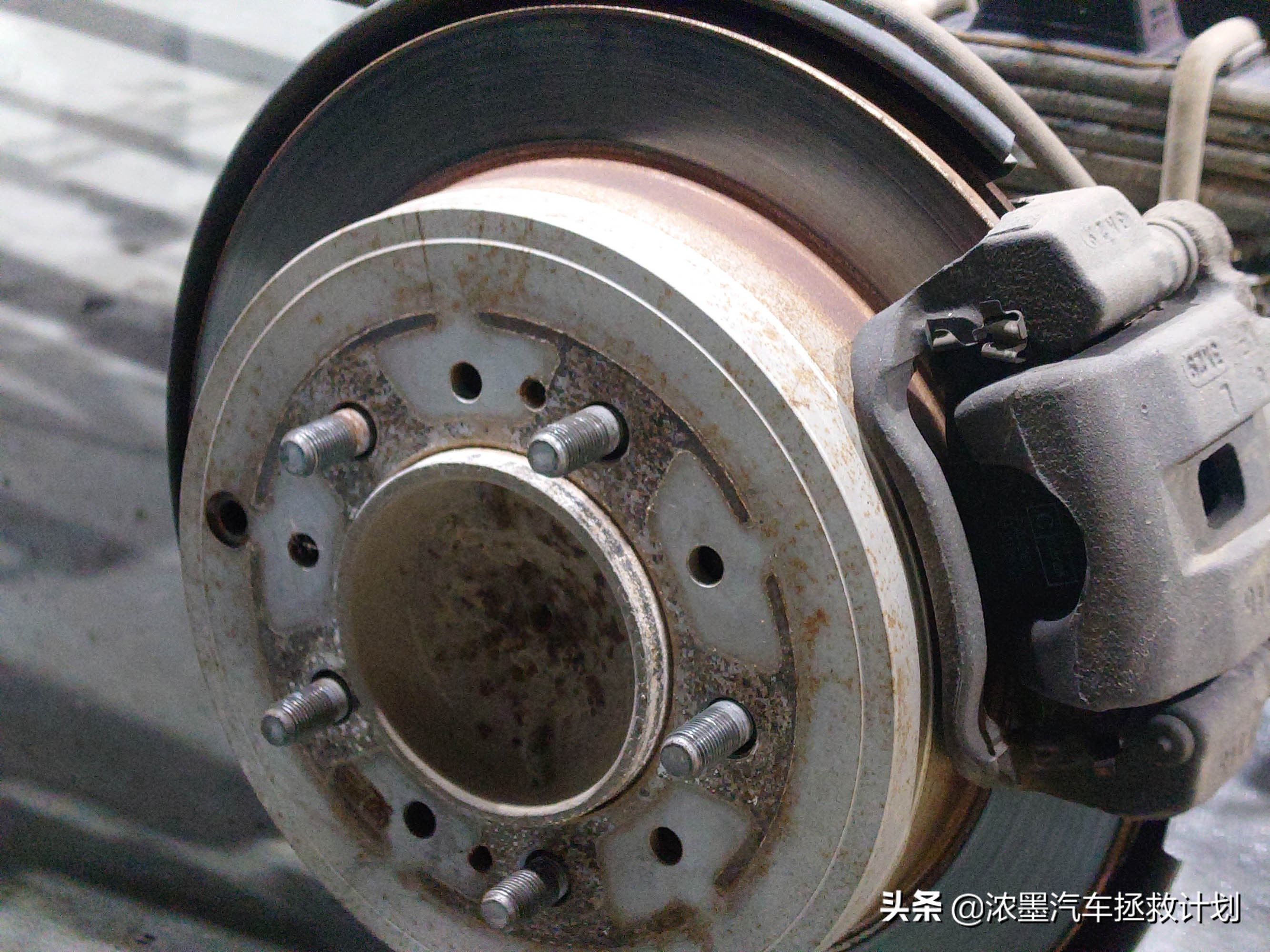 陆地碉堡｜匠心修复一台丰田坦途，完美复活后做百折不挠的攀登者