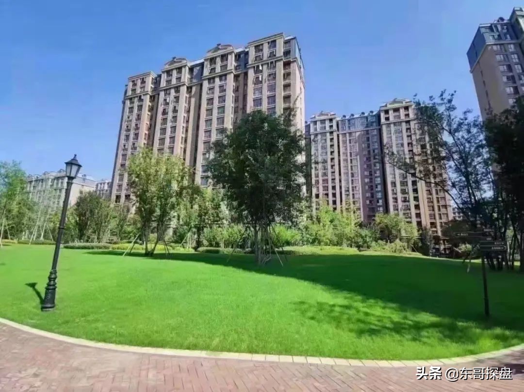 一边买入一边做空是什么情况,一边增持一边减持怎么回事