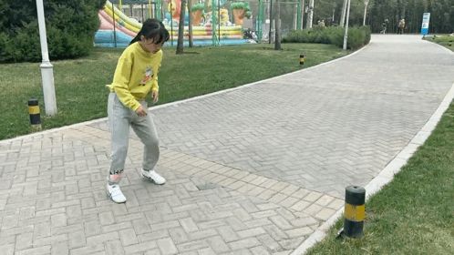 一年长高10厘米的秘诀,一年长高10多厘米正常吗