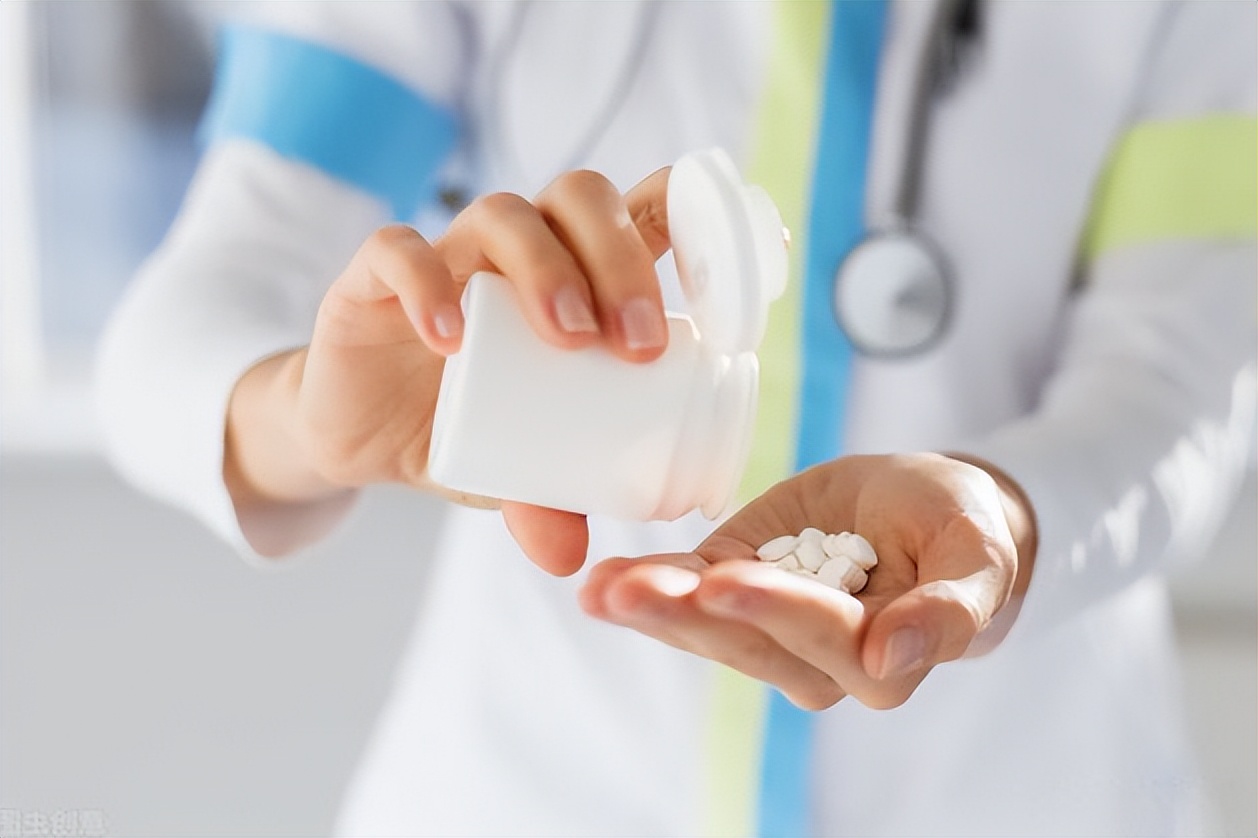 尿蛋白偏低如何治疗,肾炎尿蛋白降不下怎么办