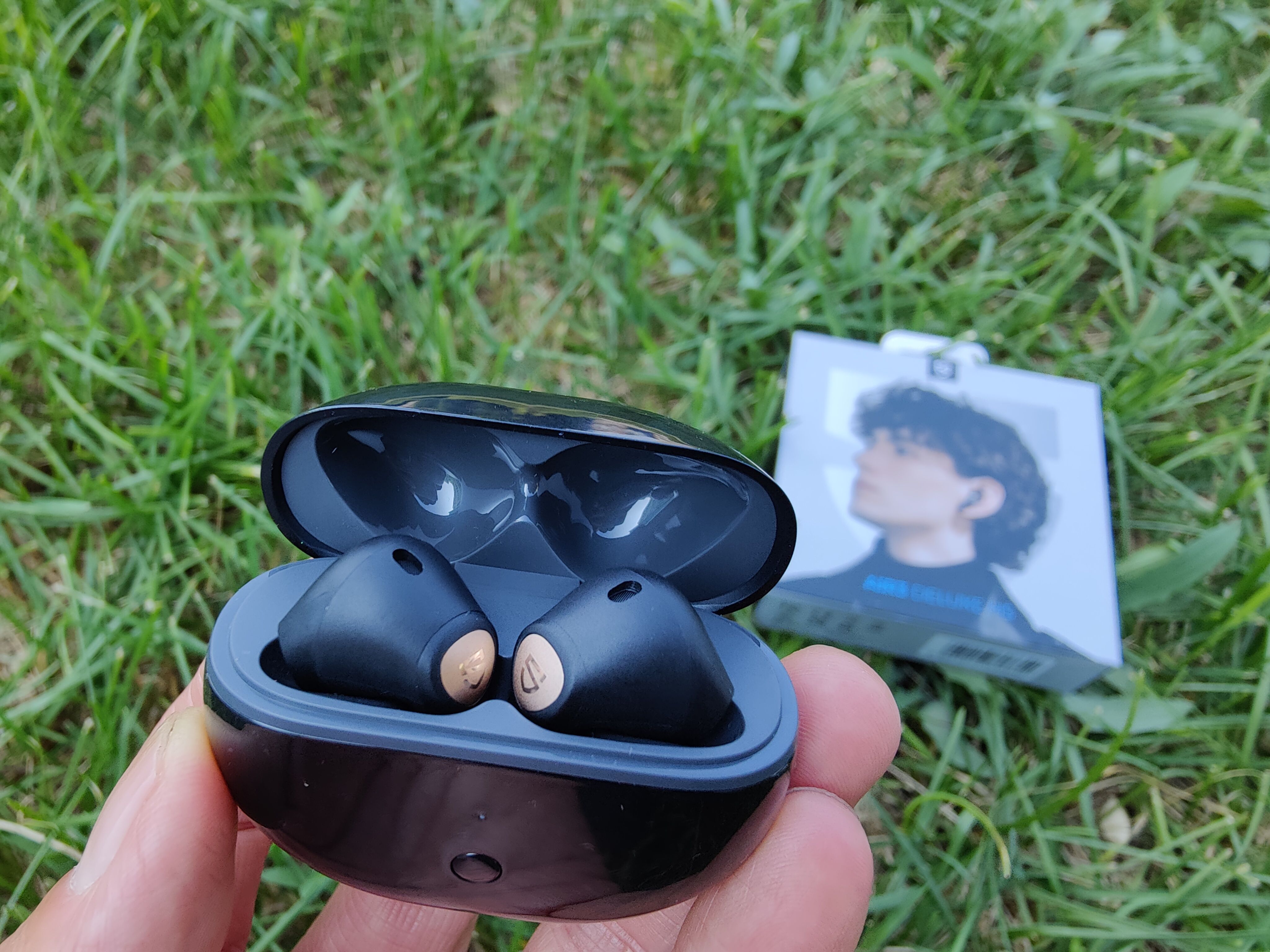 娉ョ偔钃濈墮鑰虫満air3璇勬祴,娉ョ偔air3deluxehs鑰虫満娴嬭瘎