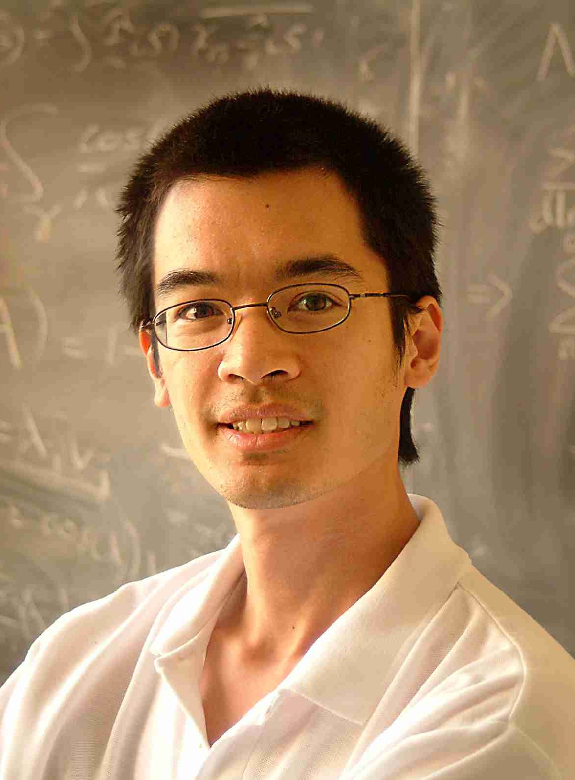 丘成桐数学领军计划第一名,丘成桐什么思维学数学