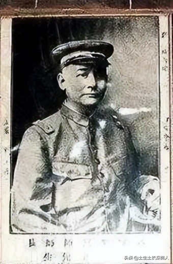 鏇剧粡娣卞湷,娣卞湷绗竴鐜板満鍙嶈祵