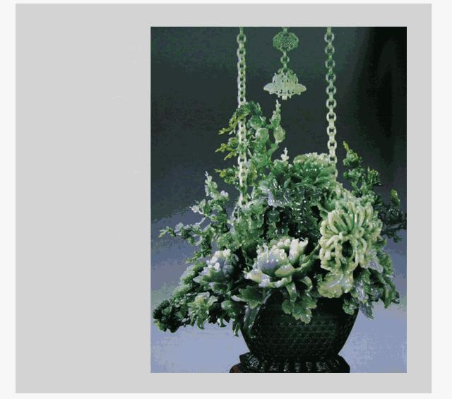 都炫耀起鸽子蛋了，她还是嫁了个假豪门？