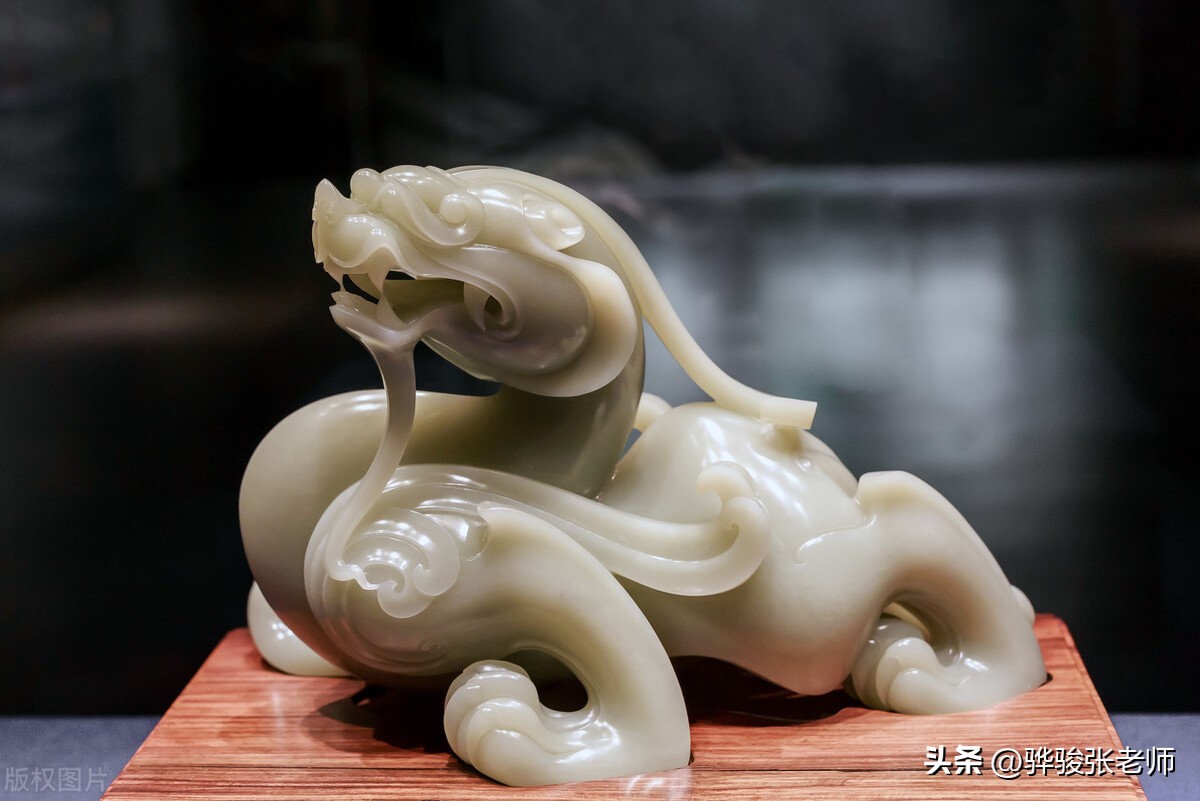 高考200分无学可上,我建议他去北京上职校,十多年后拿茅台感谢