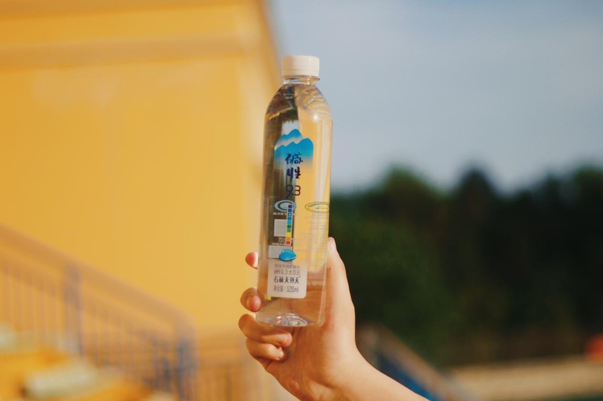 最好的含硒碱性矿泉水,矿泉水碱性水高端