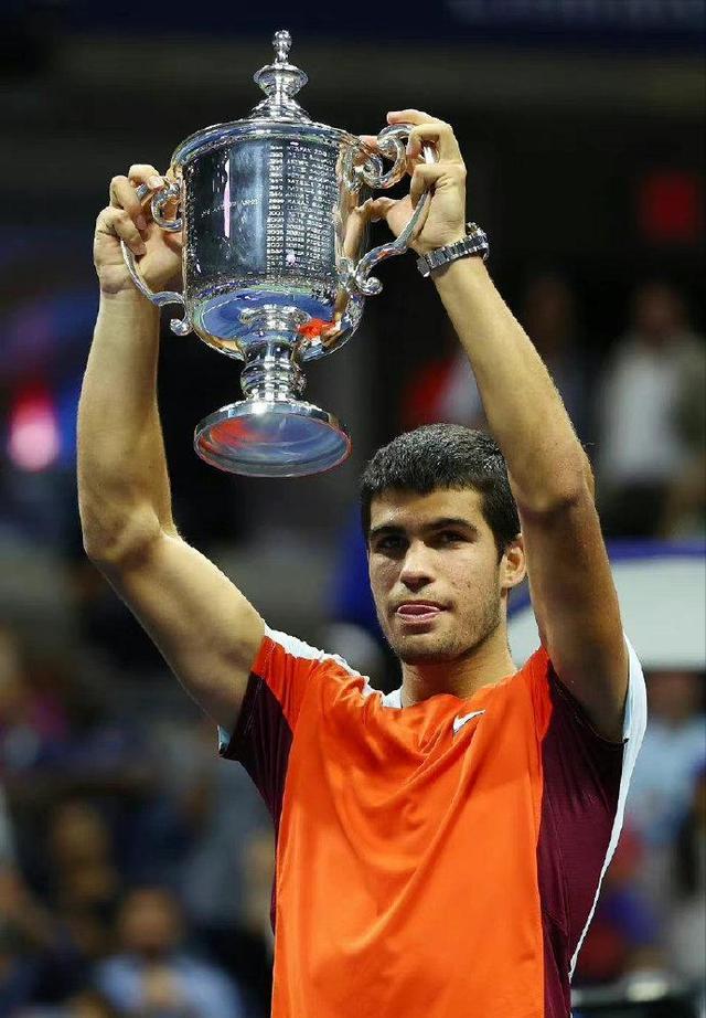 纳达尔追平网球大满贯纪录,皇马祝贺纳达尔夺冠