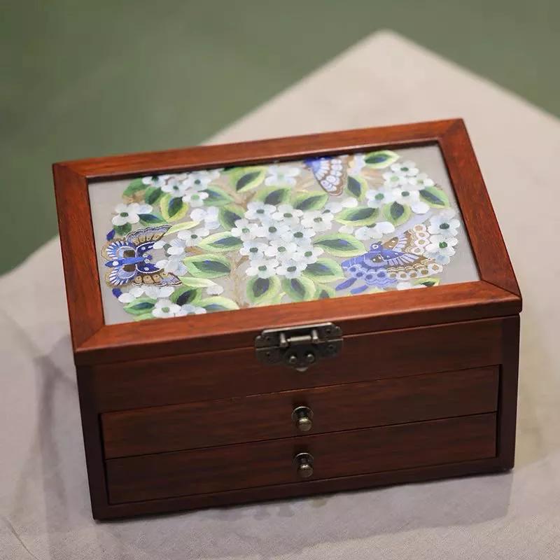 新年都要买什么礼物,大家新年礼物都送什么