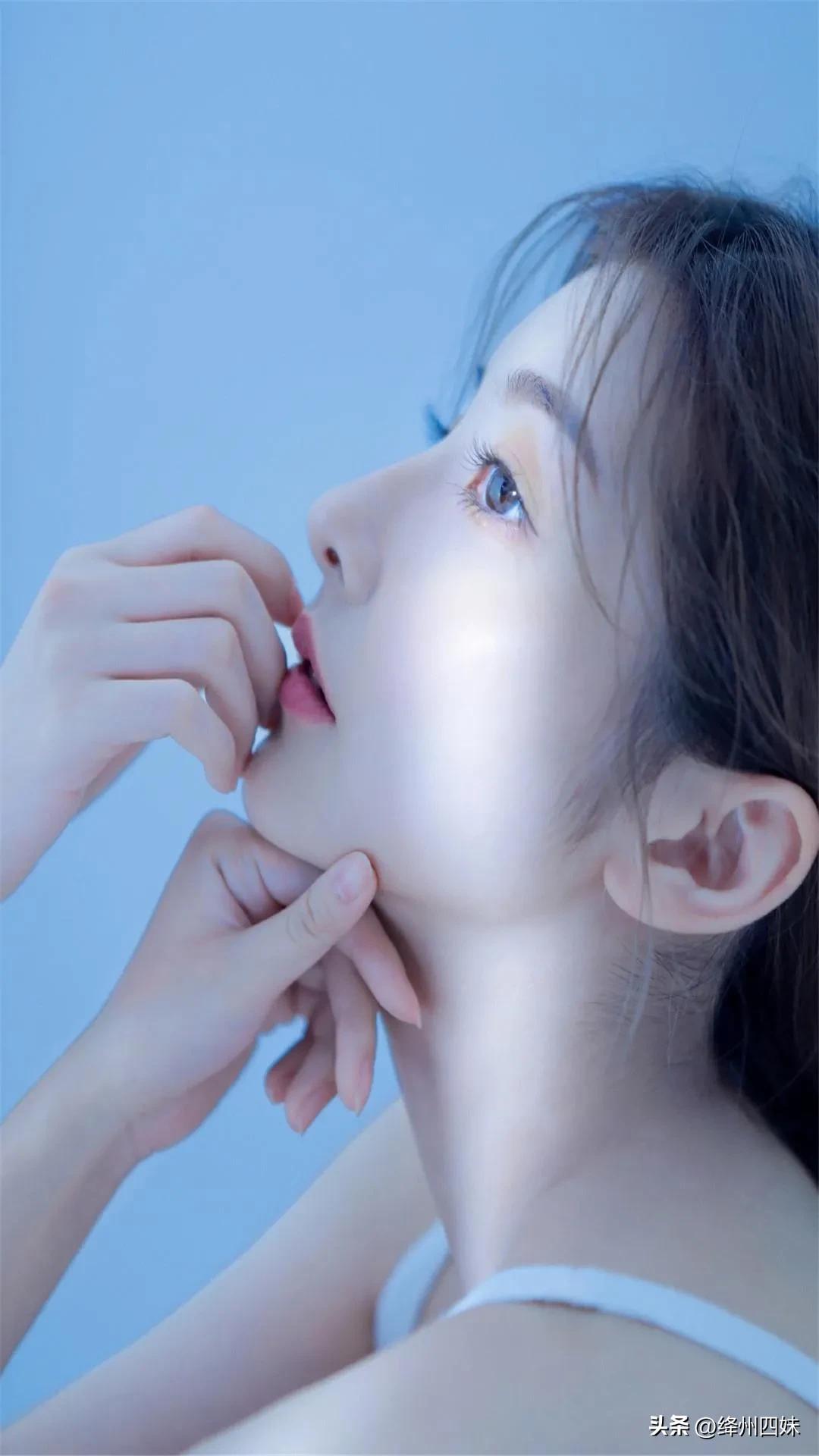 50岁还没有鱼尾纹面相,50岁还没有眼袋怎么回事