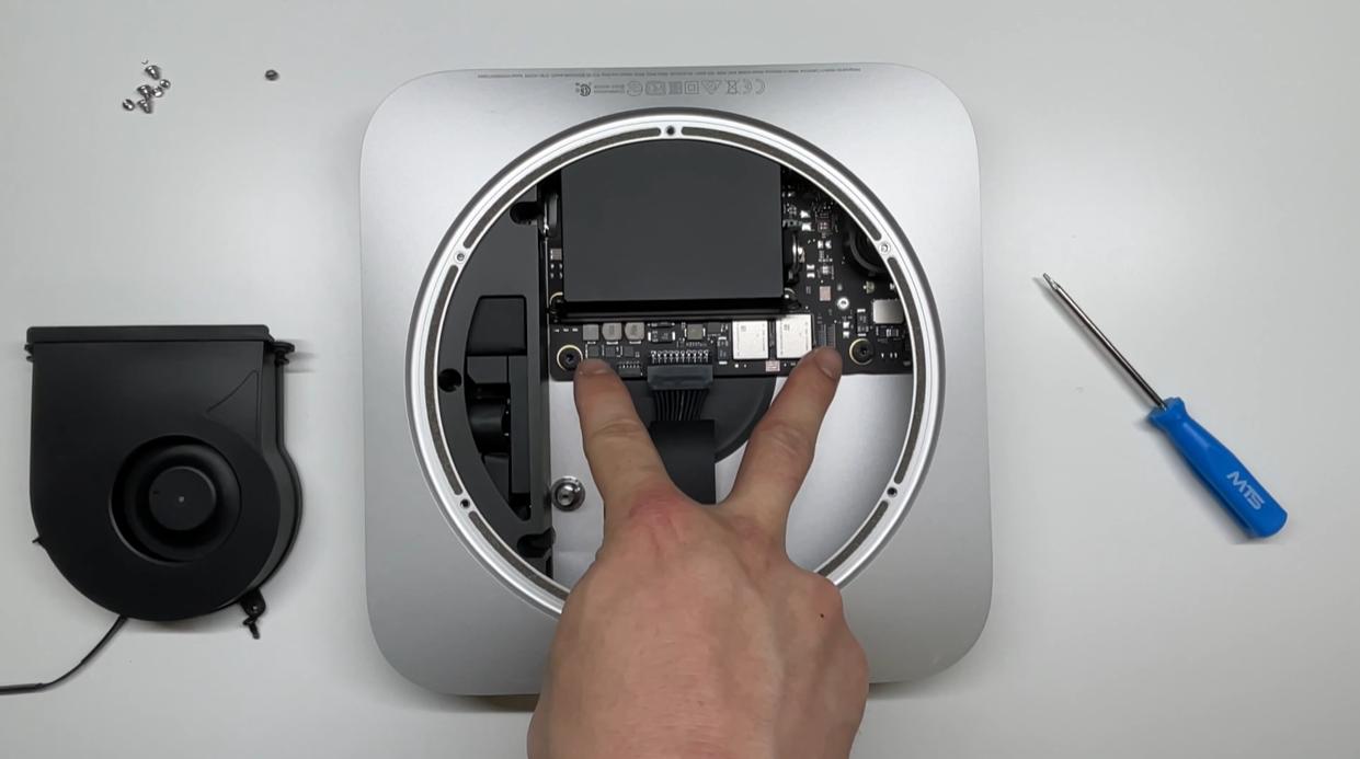 苹果macmini2014拆机,苹果macminim1拆机测评