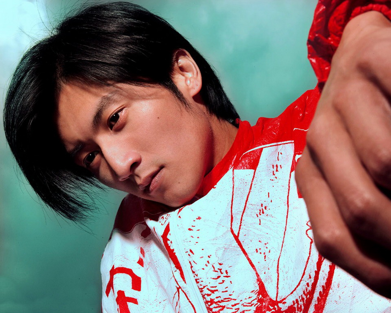 谢霆锋，到底是“痴情好男人”还是“绝世负心汉”？