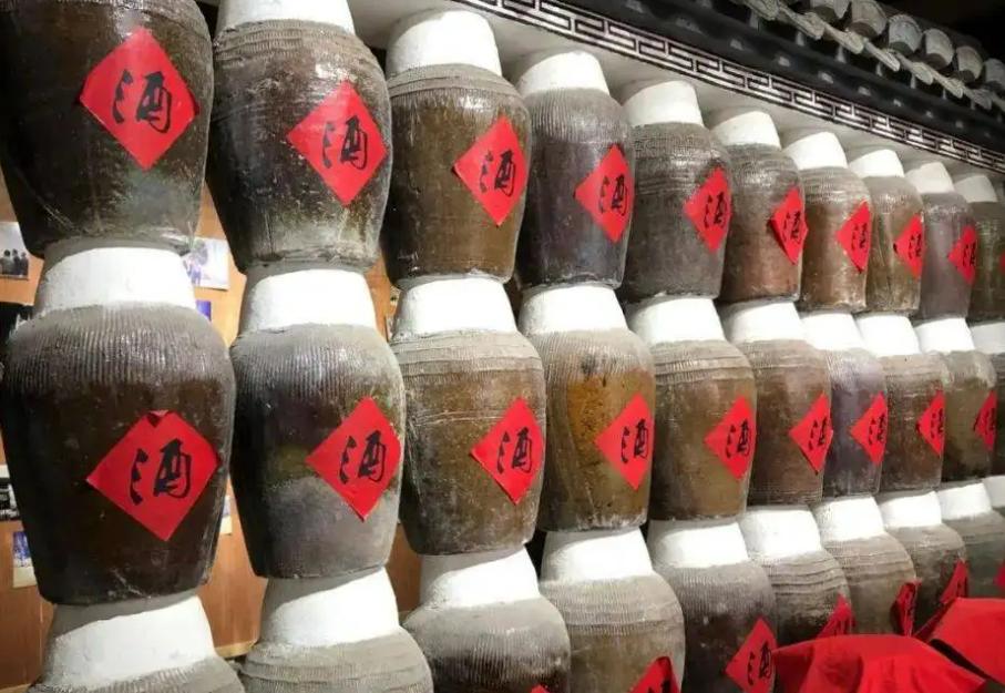 大批英国游客来到中国的目的,大批英国游客来中国饮酒