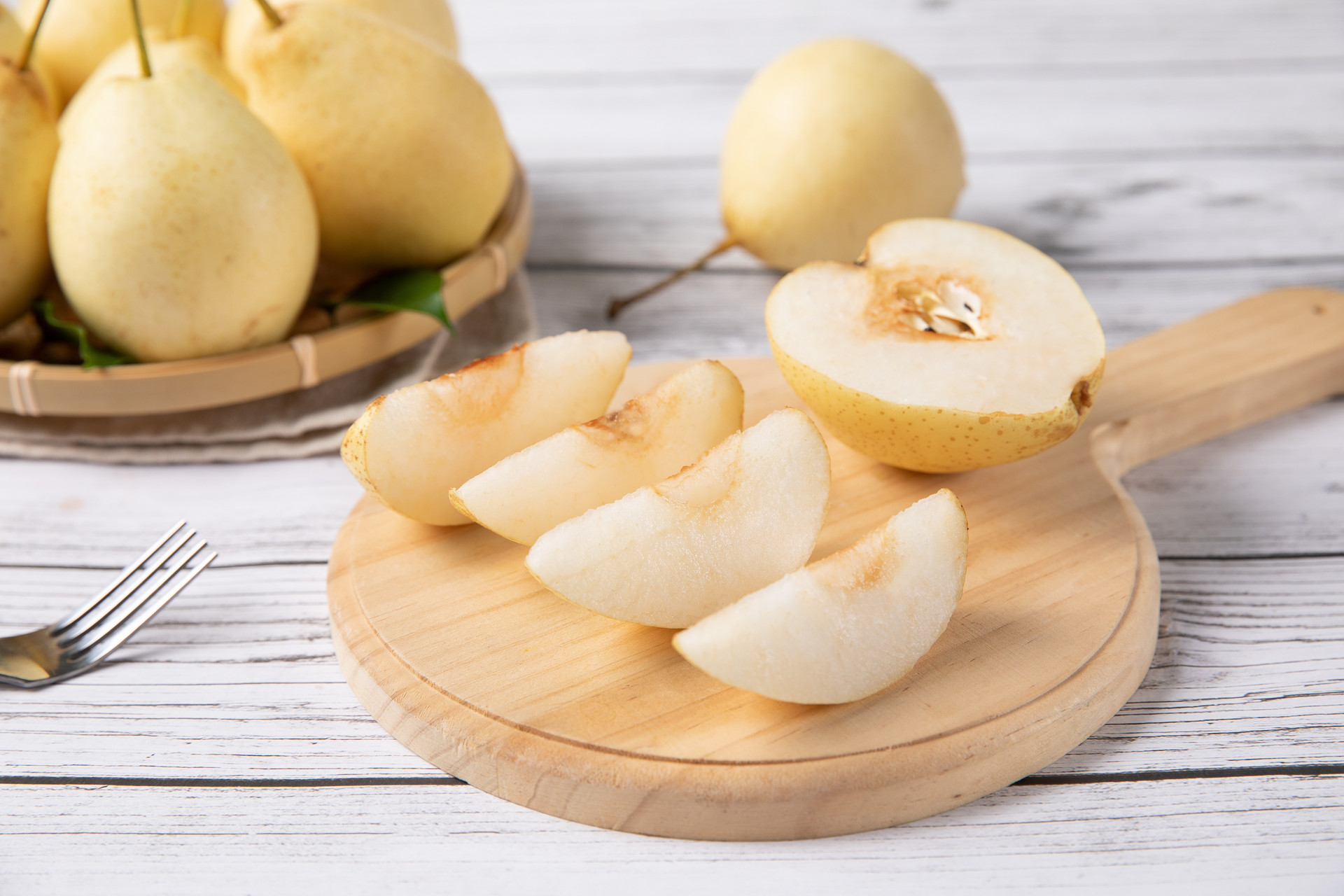 睡电热毯口干唾液红,睡电热毯口干舌燥身体缺水