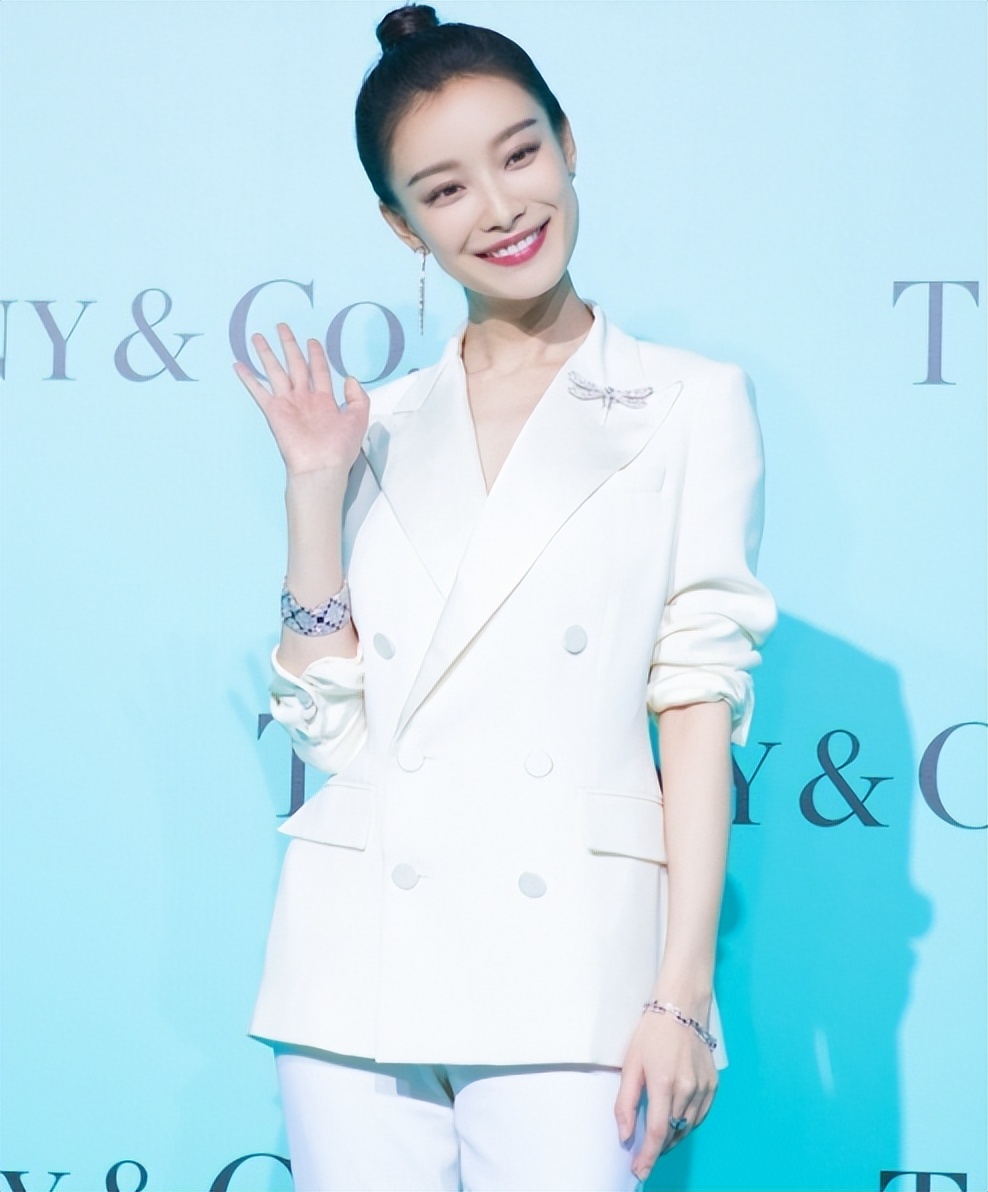 杨幂杨紫鞠婧祎,鞠婧祎杨幂杨紫的照片