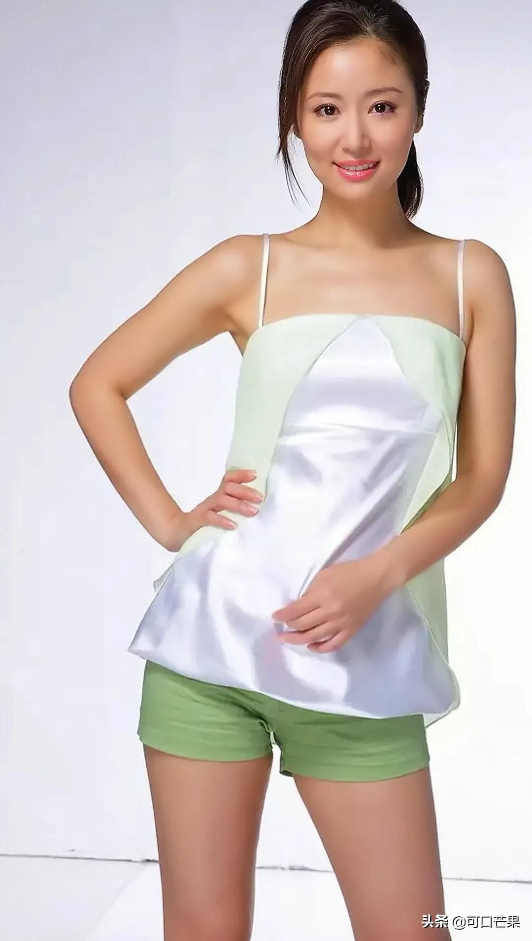 童颜女神林心如,44岁女神林心如