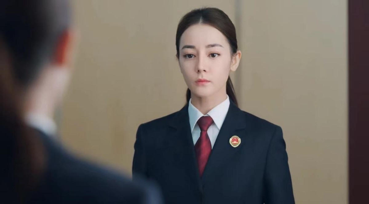 热巴演检察官，张译“对决”丁勇岱，2023这十部待播剧，都是王炸