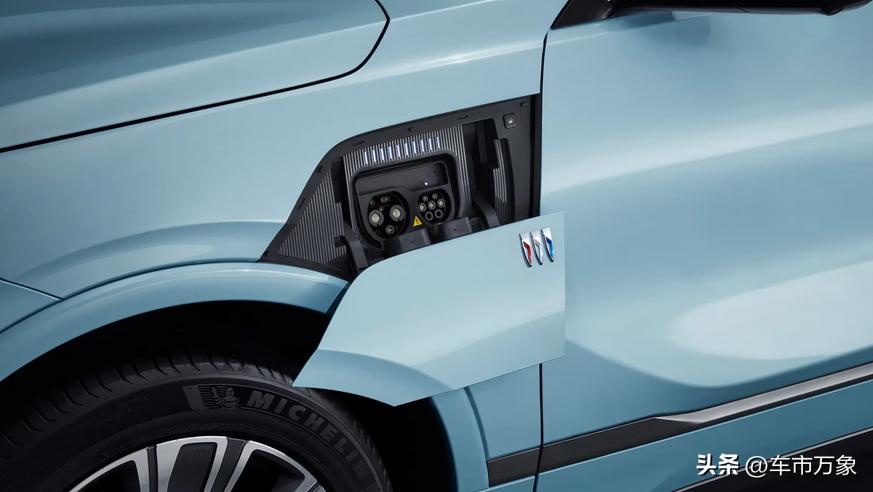 纯电SUV别克E5上市降价吗,别克e5超级大五座智电suv