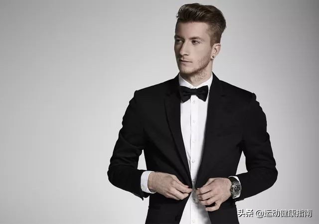 球场上奔跑的美好肉体,让女球迷疯狂的10大足球帅哥盘点,慎点哦