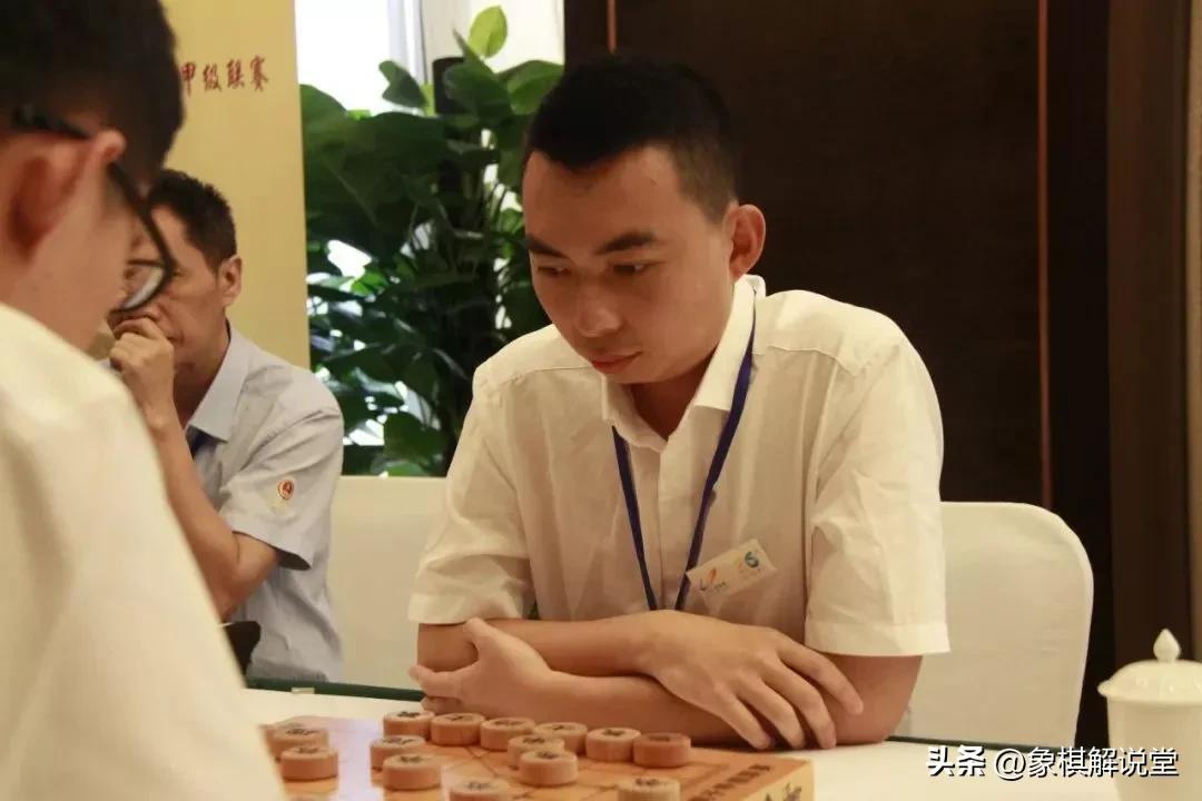 最近八年总被棋迷称为“水特”，张*潮学**也有说不出的苦衷与无奈