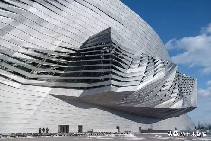 住宅铝板幕墙设计案例,铝板幕墙为什么豪宅这样设计