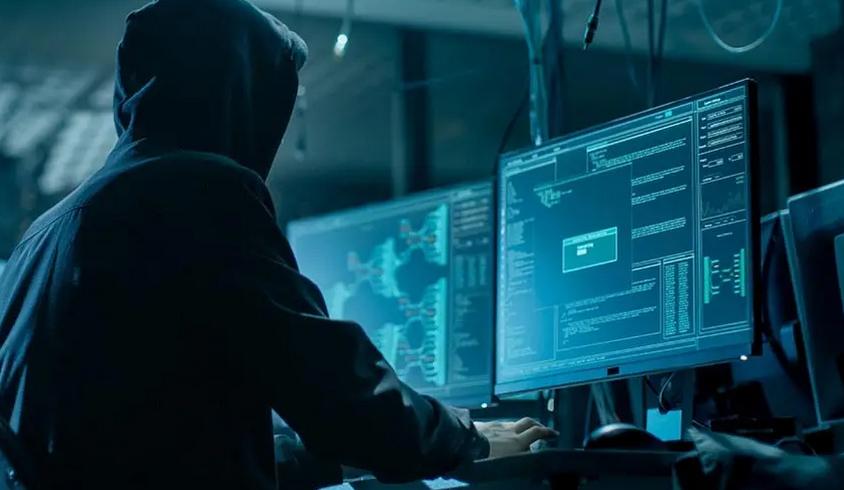 用的华为手机戴的苹果手表,俄外长回应苹果