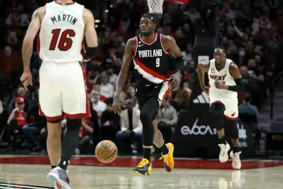 本赛季结束有望拿到顶薪的六大球星,贝恩低薪高能,哈登名利双收