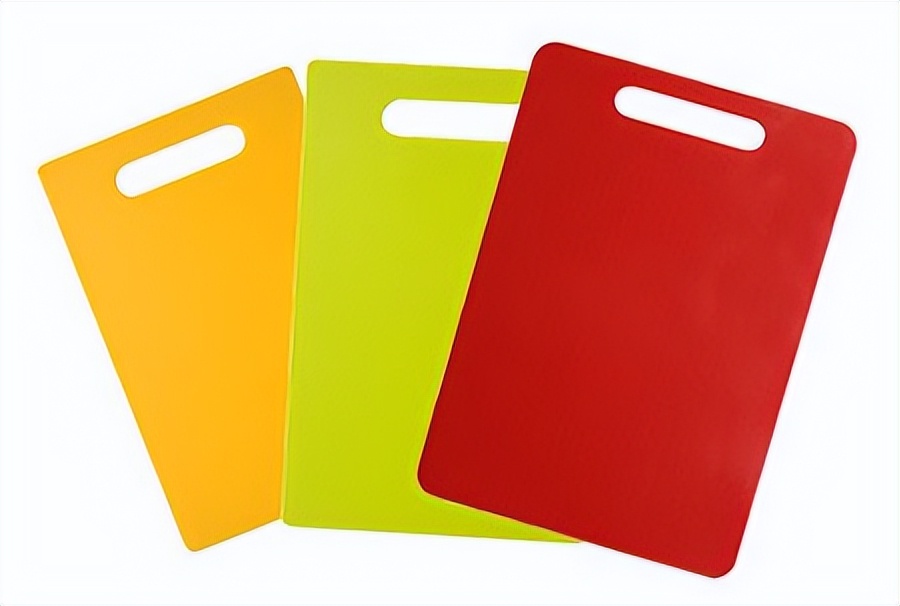 “求求你,扔掉那块砧板吧!”对比5种砧板的优缺点,哪种更好?