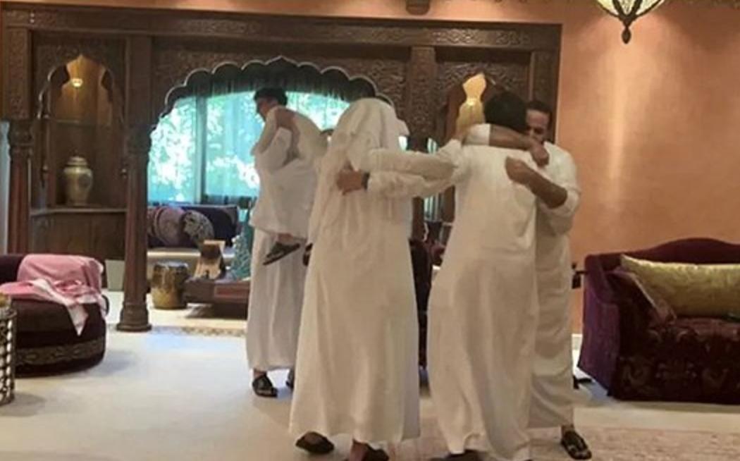 世界杯沙特土豪观众,世界杯沙特王储冲进球场