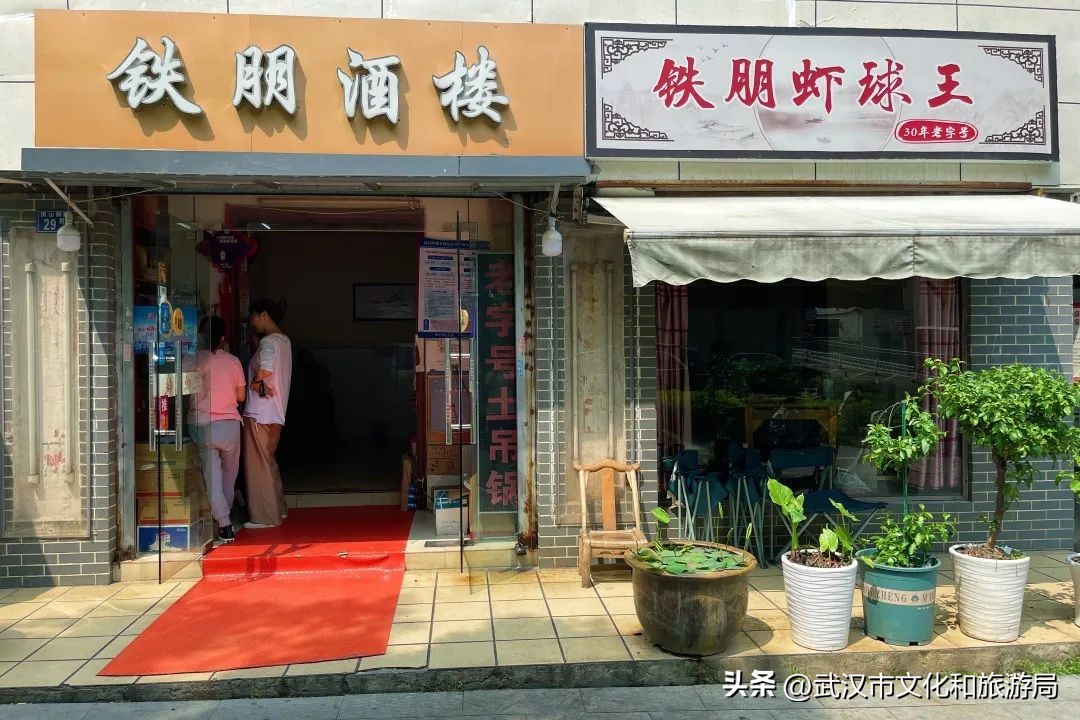 带上128g的胃跟我走,带着128g的胃来喝心心念念的奶茶