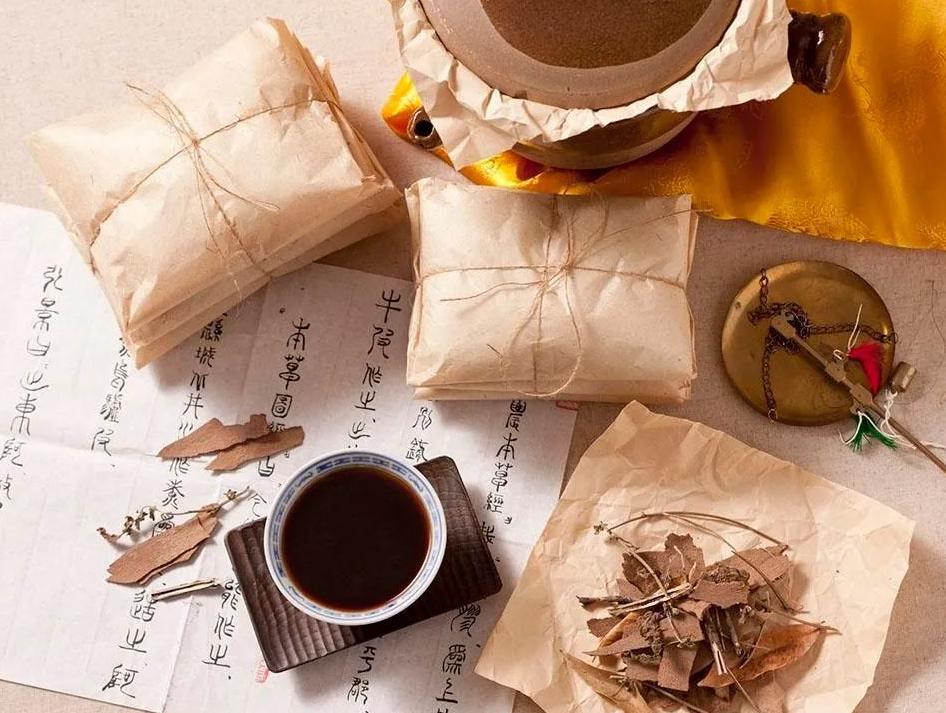 从《伤寒杂病论》中治疗肾病的经方诠释中药四气五味理论