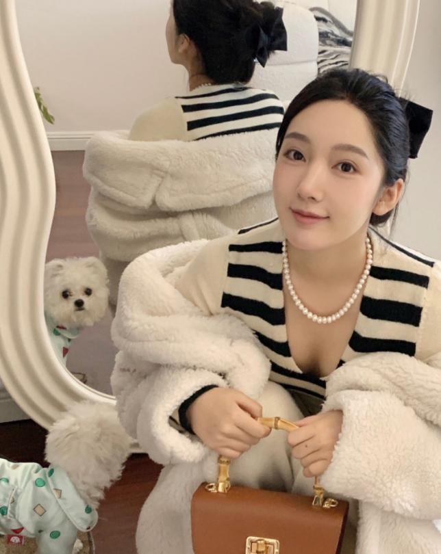 2天10个瓜，离婚、名导移民、恋情曝光、双双出轨…个个都是大瓜