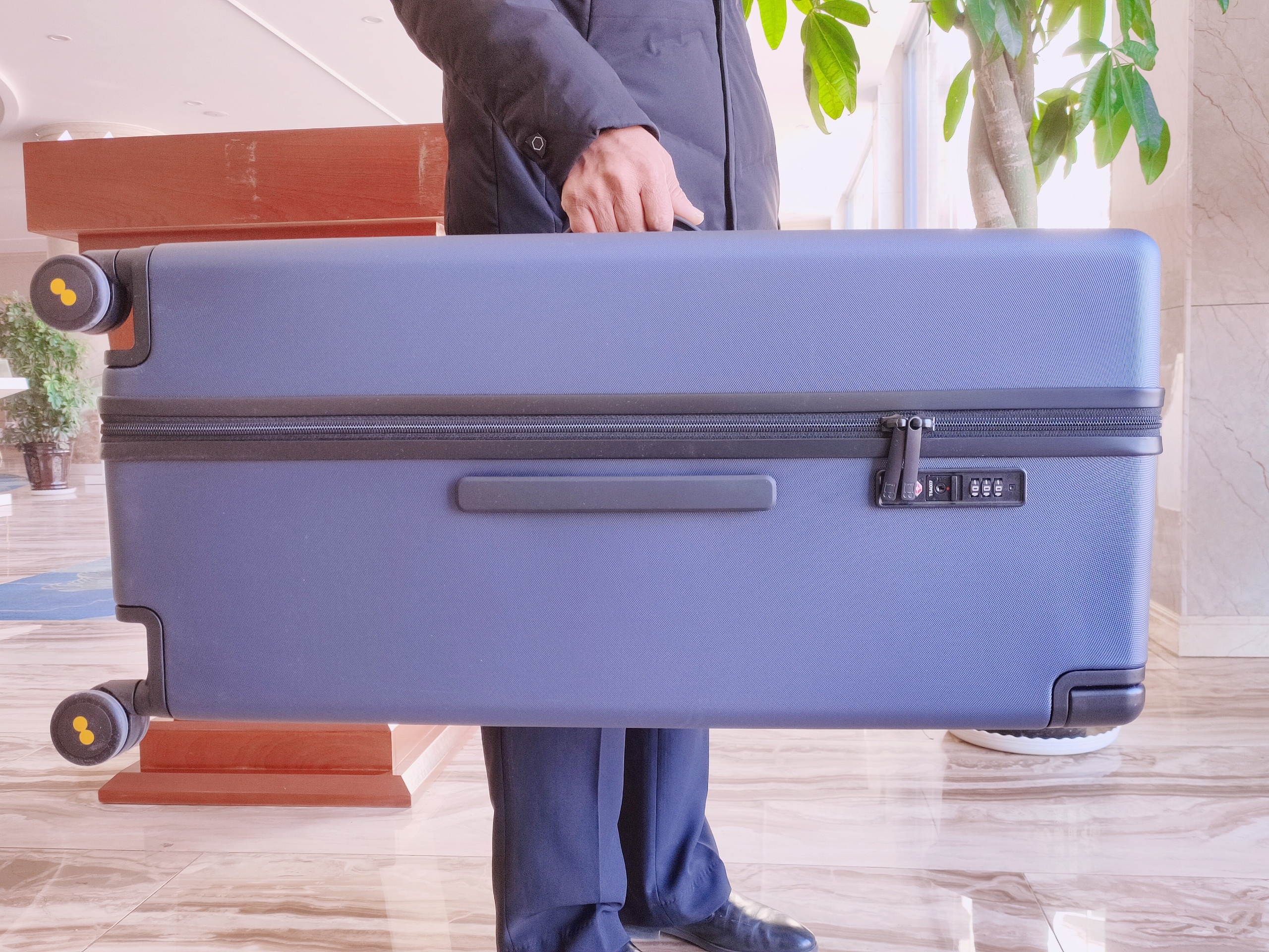 旅行箱推荐地平线8号,地平线8号行李箱大旅行家