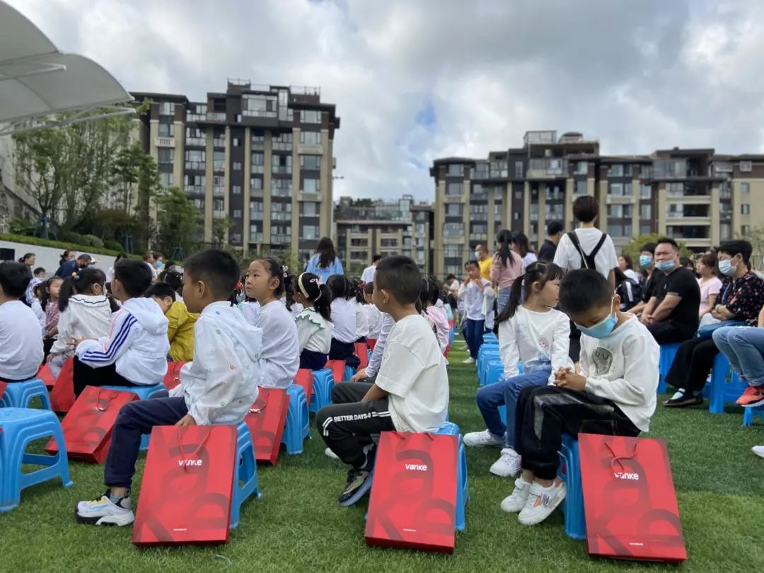 天价房屋,拍卖房子多少钱一套