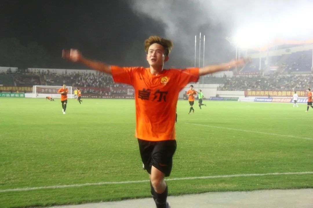 姚翰林退役,姚翰林球衣封存