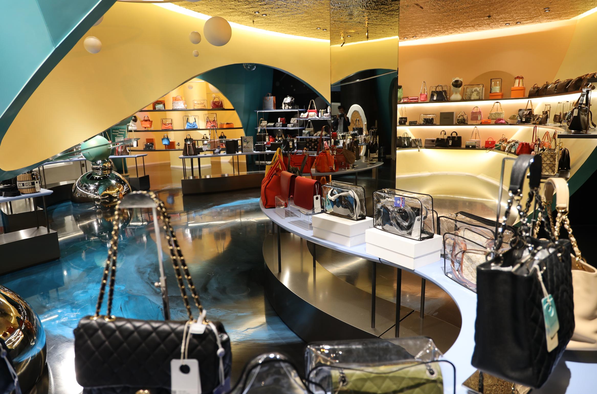 lv包最值得入手的是哪款,第一次入手lv包买哪款