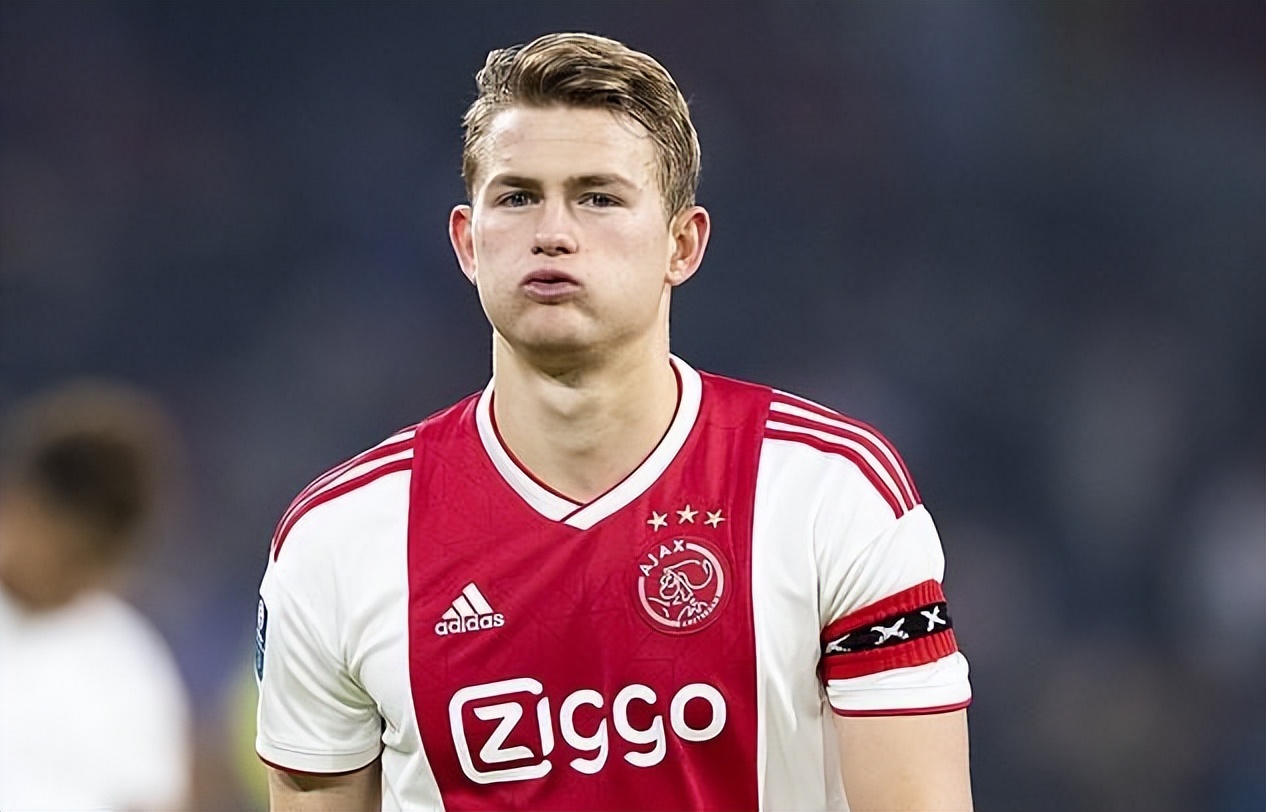 足坛加工厂哪家强，荷兰技校找贾府