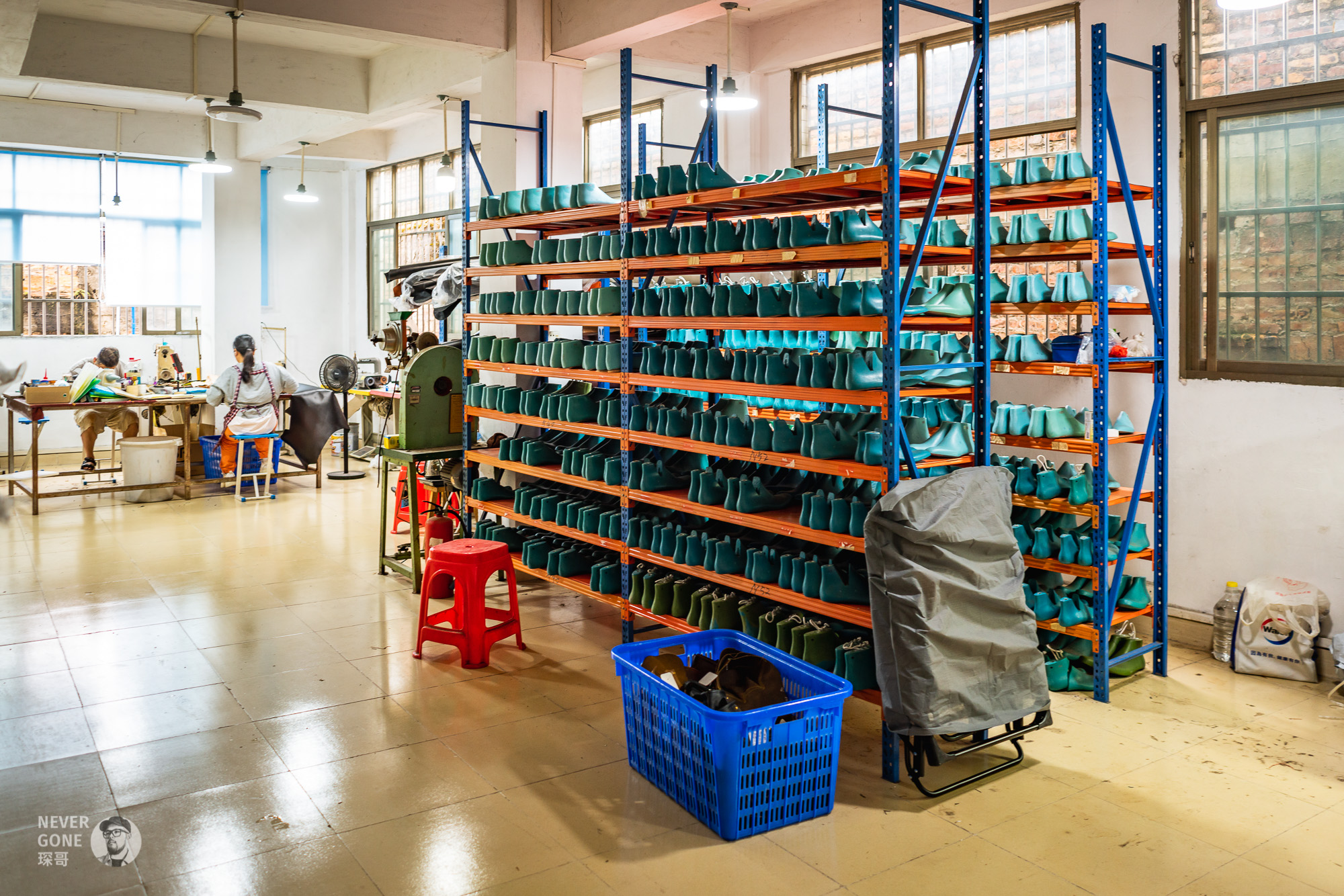 探鞋工厂,工装靴专业品牌