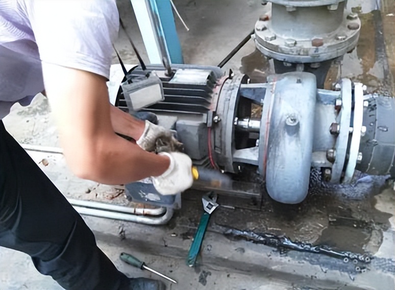 水泵坏了怎么维修,水泵跳闸维修视频