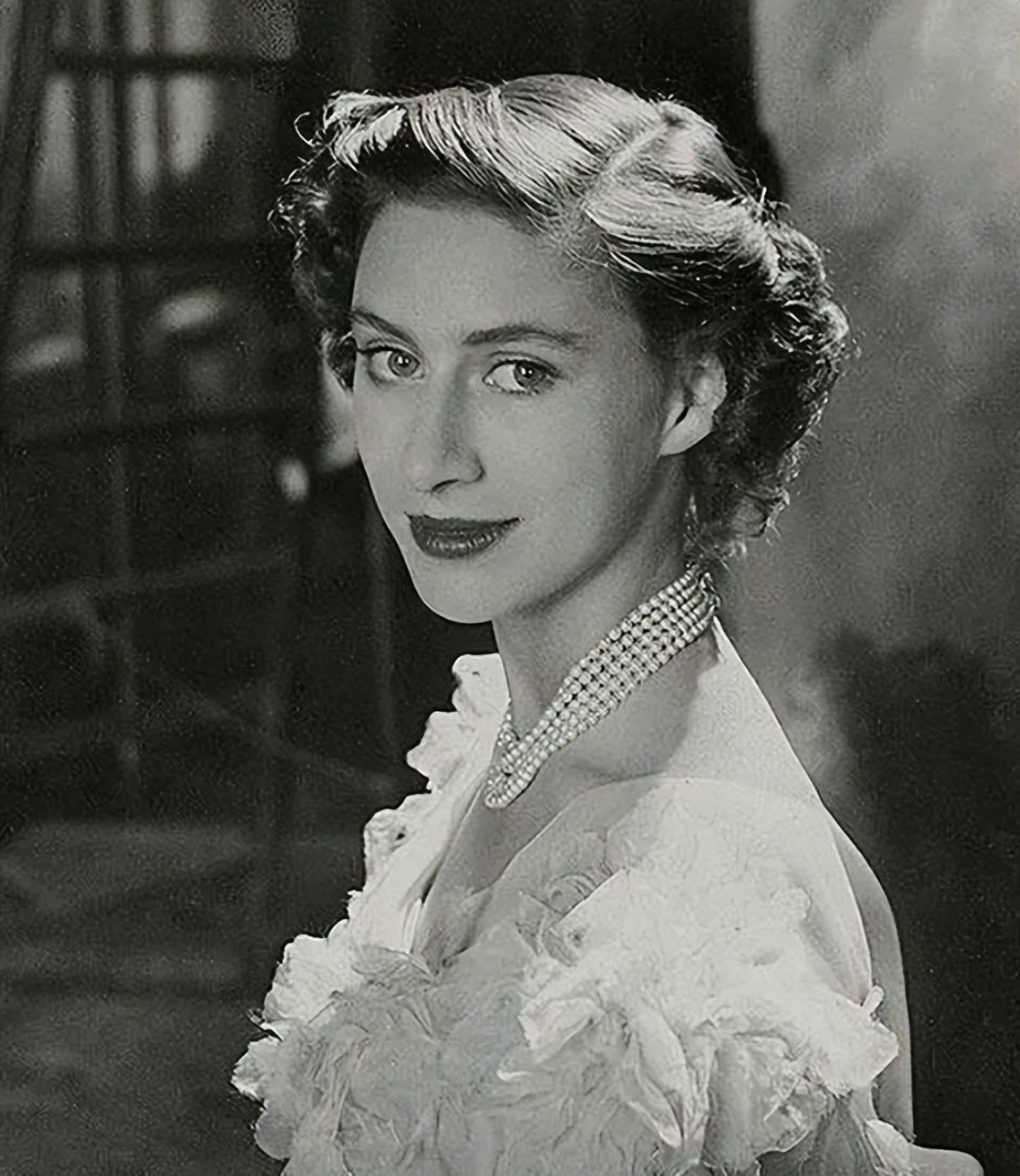 英国女王纪录片,英国女王和菲利普亲王的故事