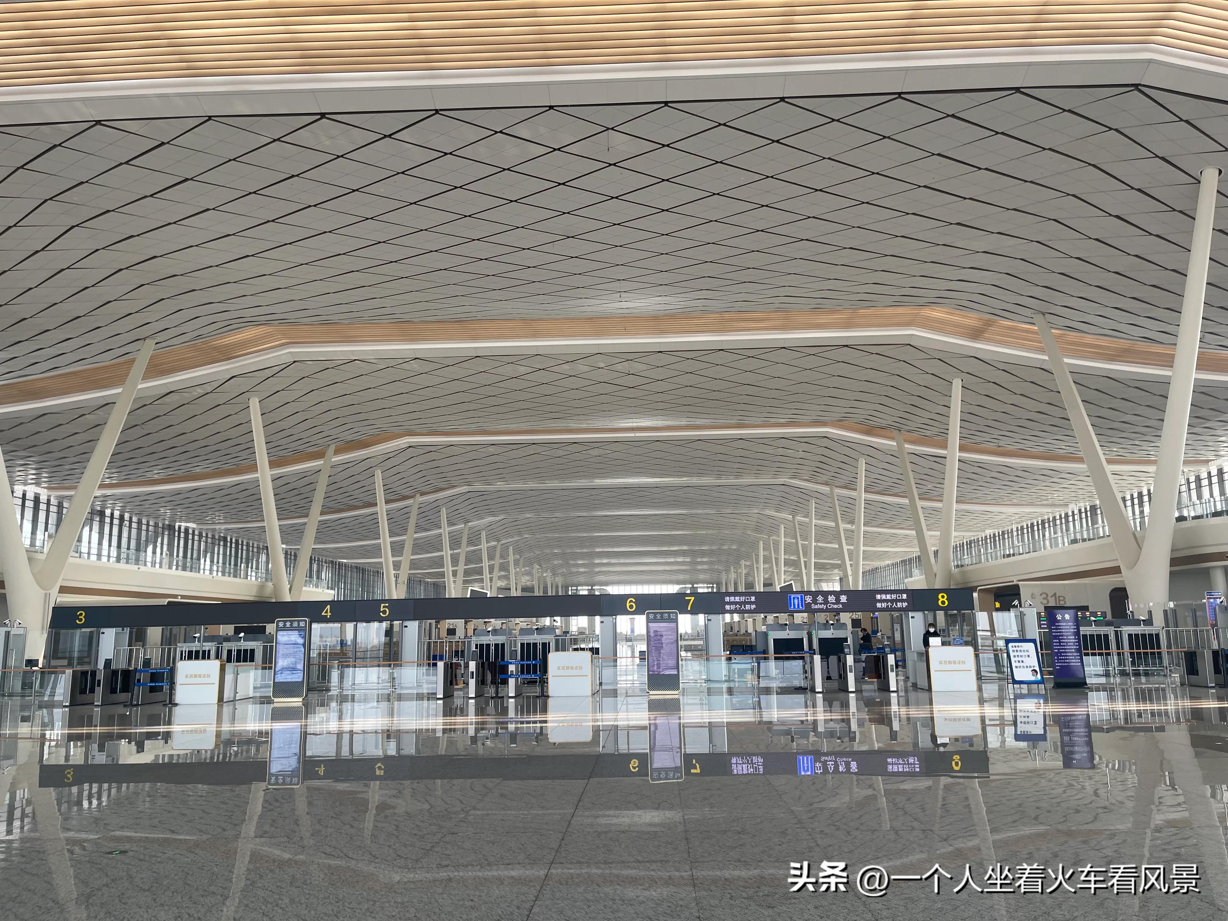 郑州航空港站有哪些线路,郑州航空港站乘车体验