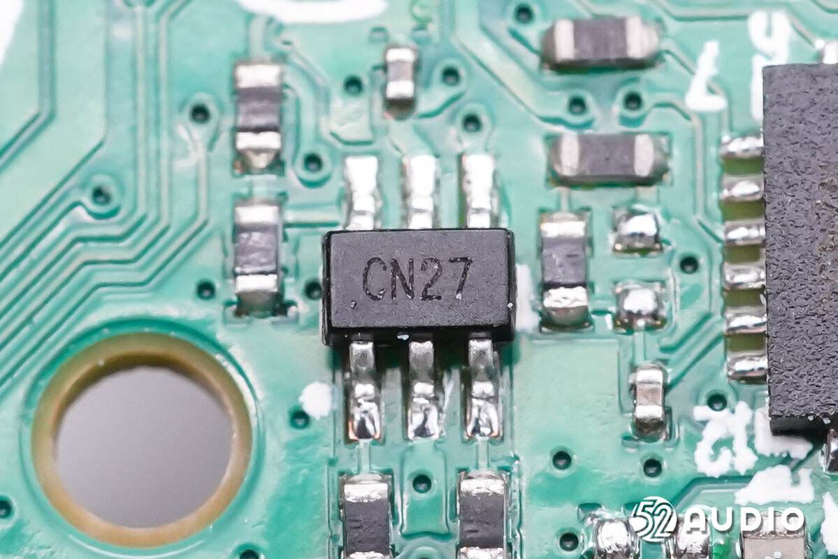 索尼srs-xb01便携式无线蓝牙音箱,索尼srsxb13和xb100哪个好