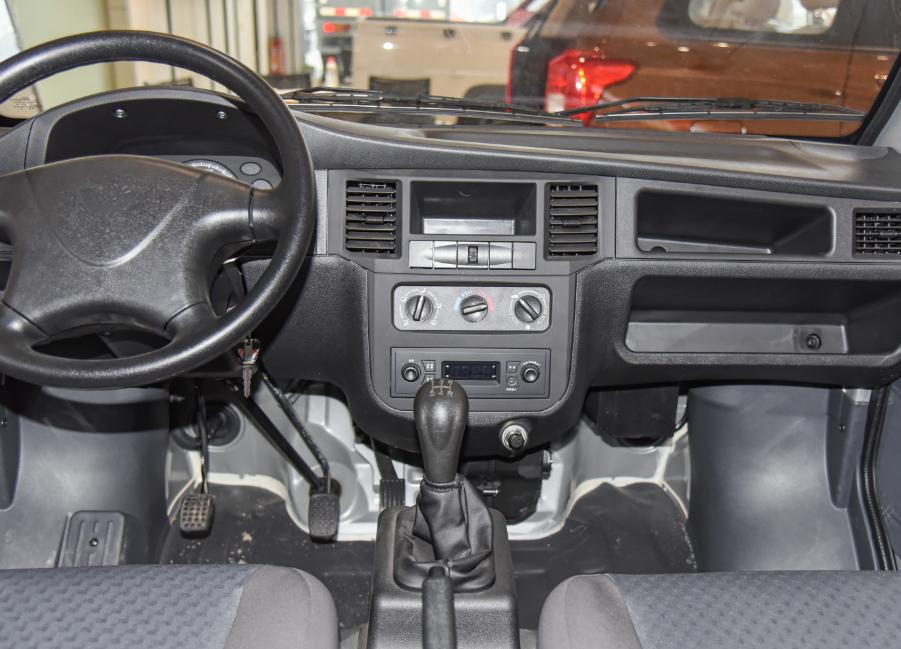 3万五菱之光家用,3万多的五菱