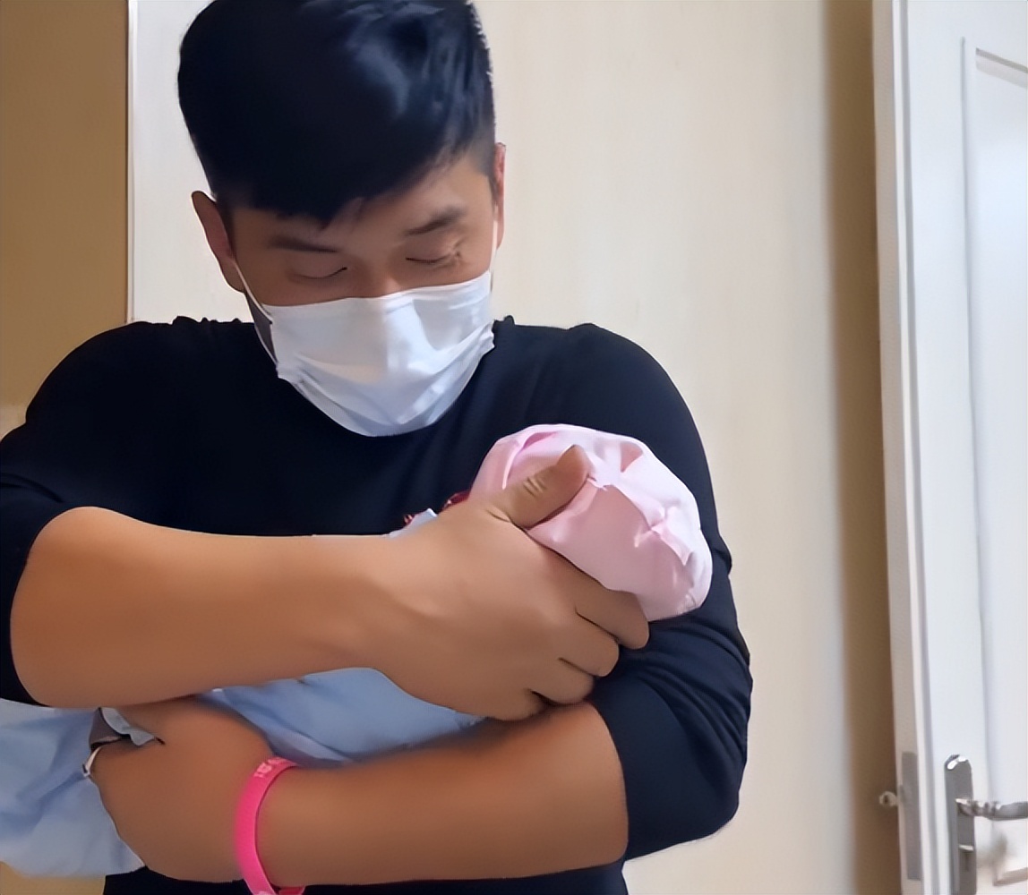 北京胖姐和二婚老公有孩子吗,胖姐夫妻生二胎