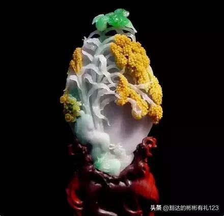 难得一见绝美一清二楚郁金香壁纸,难得一见雪景壁纸