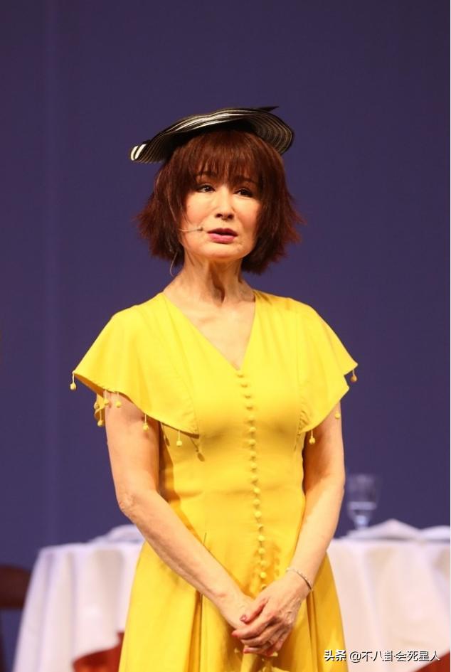 年过三十的女明星今昔对比图,今昔对比70后女星